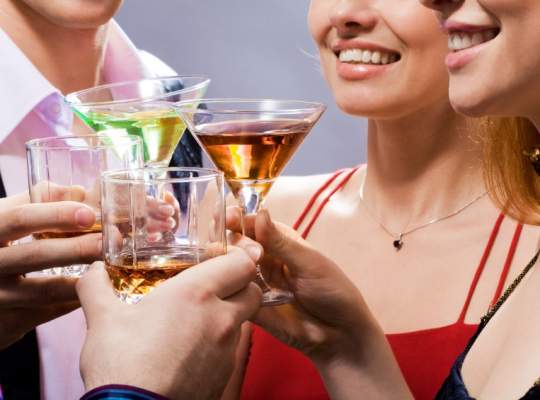 Cocktails tonight? Suntheanine may help you feel better tomorrow. cocktails